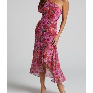 CLABELLE MIDI DRESS- ONE SHOULDER RUFFLE TULIP HEM DRESS IN VIOLETTE BLUR FLORAL